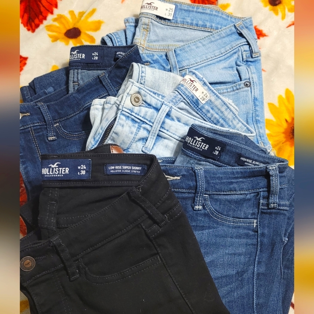 SOLD! 5 Pair skinny jeans bundle